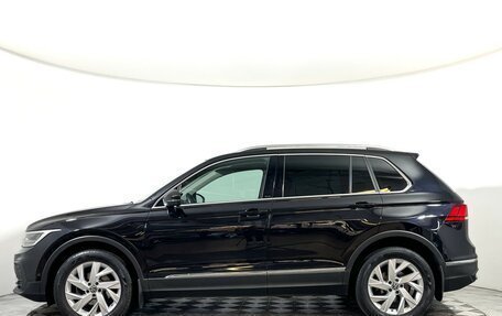 Volkswagen Tiguan II, 2021 год, 2 397 000 рублей, 8 фотография