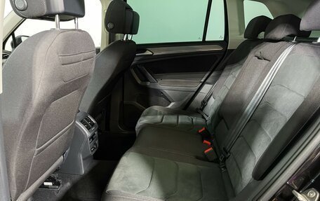 Volkswagen Tiguan II, 2021 год, 2 397 000 рублей, 10 фотография