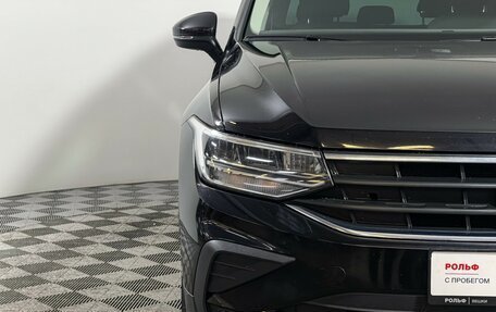 Volkswagen Tiguan II, 2021 год, 2 397 000 рублей, 20 фотография