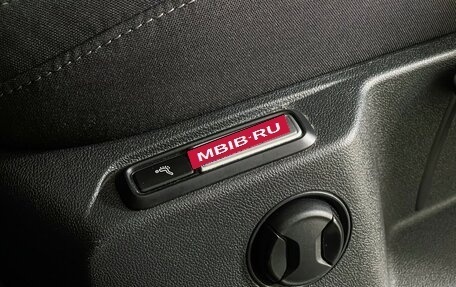 Volkswagen Tiguan II, 2021 год, 2 397 000 рублей, 16 фотография