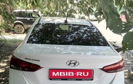 Hyundai Solaris II рестайлинг, 2021 год, 1 600 000 рублей, 4 фотография