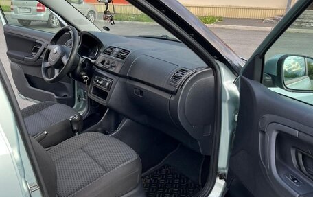 Skoda Fabia II, 2010 год, 520 000 рублей, 18 фотография