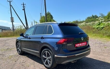 Volkswagen Tiguan II, 2017 год, 2 980 000 рублей, 4 фотография