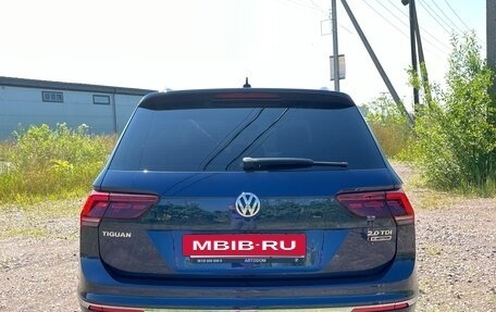 Volkswagen Tiguan II, 2017 год, 2 980 000 рублей, 6 фотография