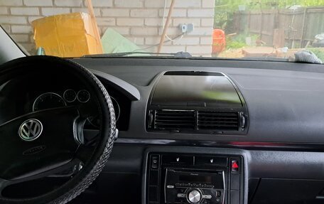 Volkswagen Sharan I рестайлинг, 2002 год, 500 000 рублей, 5 фотография