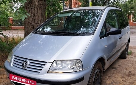 Volkswagen Sharan I рестайлинг, 2002 год, 500 000 рублей, 2 фотография