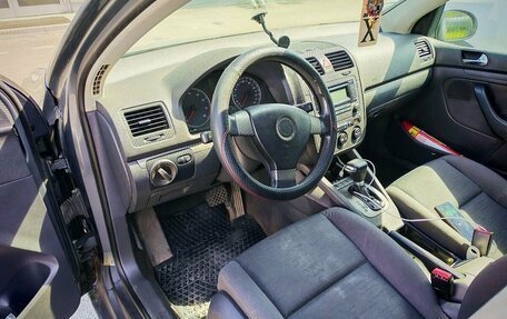 Volkswagen Golf V, 2004 год, 399 000 рублей, 3 фотография
