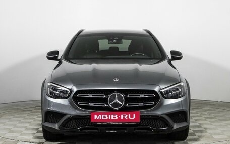 Mercedes-Benz E-Класс, 2021 год, 4 529 898 рублей, 2 фотография