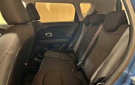 KIA Soul II рестайлинг, 2019 год, 1 449 000 рублей, 25 фотография