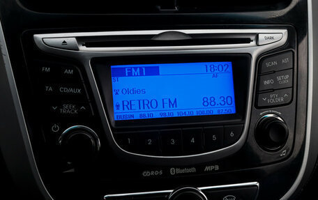 Hyundai Solaris II рестайлинг, 2011 год, 797 000 рублей, 13 фотография