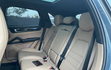 Porsche Cayenne III, 2018 год, 5 099 000 рублей, 10 фотография