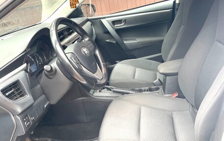 Toyota Corolla, 2014 год, 1 550 000 рублей, 5 фотография