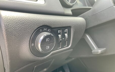 Opel Astra J, 2012 год, 1 050 000 рублей, 19 фотография