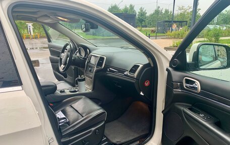 Jeep Grand Cherokee, 2012 год, 1 800 000 рублей, 9 фотография