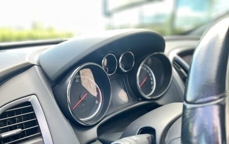 Opel Astra J, 2012 год, 1 050 000 рублей, 18 фотография