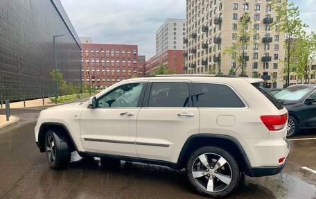 Jeep Grand Cherokee, 2012 год, 1 800 000 рублей, 13 фотография