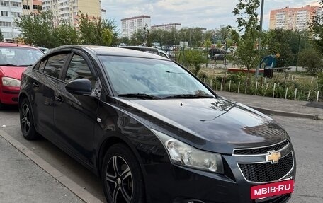 Chevrolet Cruze II, 2012 год, 700 000 рублей, 6 фотография