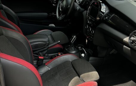 MINI Hatch, 2018 год, 2 900 000 рублей, 14 фотография