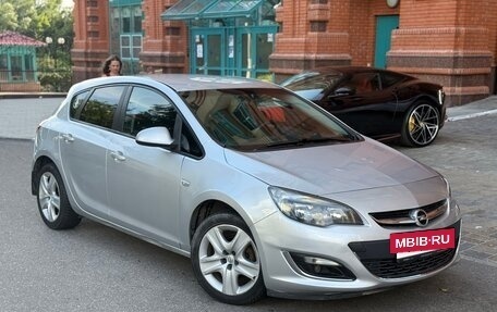 Opel Astra J, 2013 год, 690 000 рублей, 4 фотография