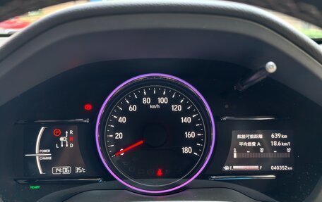 Honda Vezel, 2019 год, 2 100 000 рублей, 7 фотография