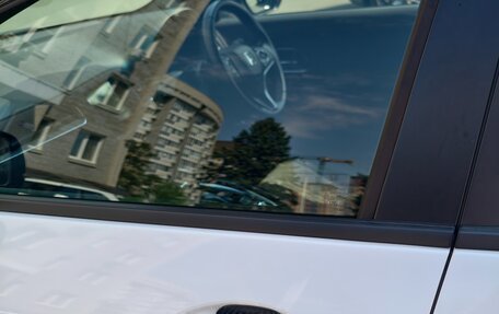 Honda Vezel, 2019 год, 2 100 000 рублей, 27 фотография