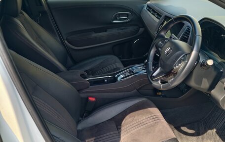 Honda Vezel, 2019 год, 2 100 000 рублей, 36 фотография