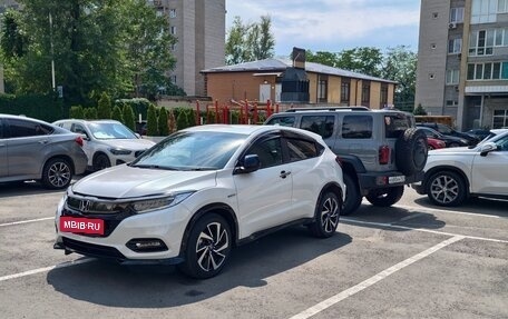 Honda Vezel, 2019 год, 2 100 000 рублей, 17 фотография