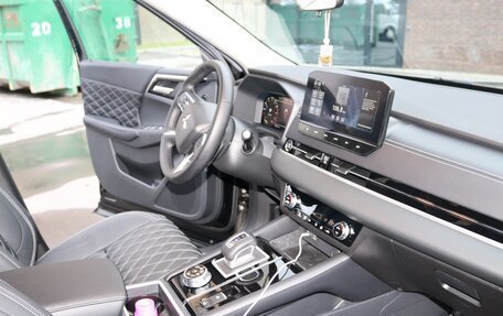 Mitsubishi Outlander, 2022 год, 3 600 000 рублей, 13 фотография