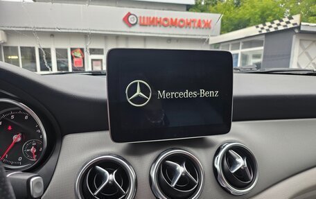Mercedes-Benz GLA, 2019 год, 2 600 000 рублей, 12 фотография