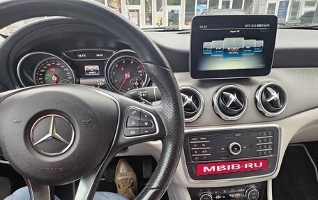 Mercedes-Benz GLA, 2019 год, 2 600 000 рублей, 11 фотография