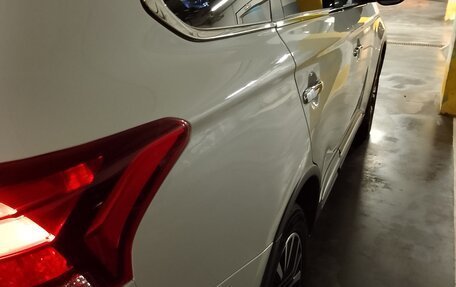 Mitsubishi Outlander III рестайлинг 3, 2016 год, 1 850 000 рублей, 21 фотография