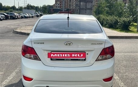Hyundai Solaris II рестайлинг, 2013 год, 630 000 рублей, 2 фотография