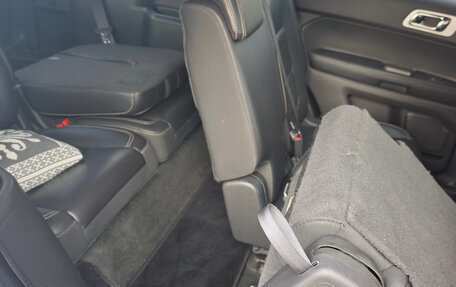 Ford Explorer VI, 2013 год, 1 500 000 рублей, 4 фотография