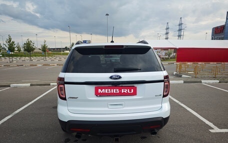 Ford Explorer VI, 2013 год, 1 500 000 рублей, 10 фотография