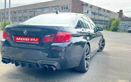 BMW 5 серия, 2013 год, 2 900 000 рублей, 3 фотография