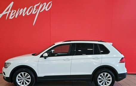 Volkswagen Tiguan II, 2020 год, 2 345 000 рублей, 2 фотография