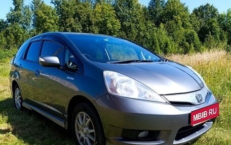 Honda Fit Shuttle I рестайлинг, 2012 год, 980 000 рублей, 1 фотография