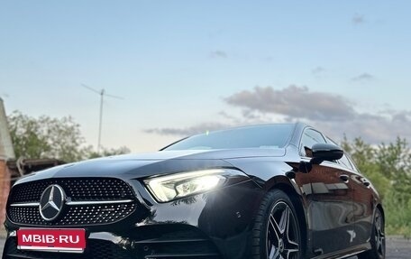Mercedes-Benz A-Класс, 2018 год, 2 638 388 рублей, 1 фотография