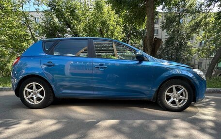 KIA cee'd I рестайлинг, 2011 год, 520 000 рублей, 3 фотография