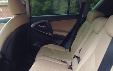 Toyota RAV4, 2012 год, 1 850 000 рублей, 11 фотография