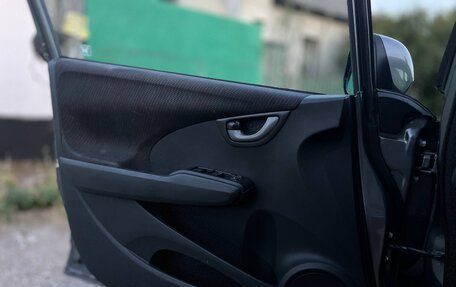 Honda Fit III, 2012 год, 750 000 рублей, 7 фотография