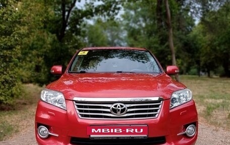 Toyota RAV4, 2012 год, 1 850 000 рублей, 4 фотография