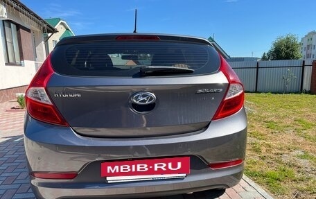 Hyundai Solaris II рестайлинг, 2015 год, 1 250 000 рублей, 4 фотография