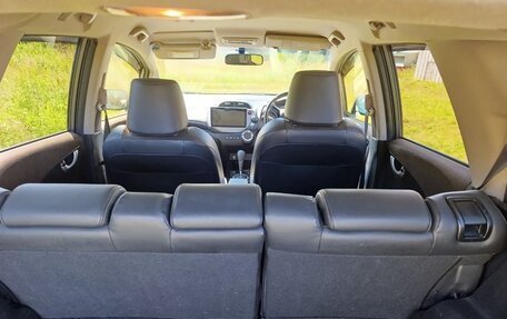 Honda Fit Shuttle I рестайлинг, 2012 год, 980 000 рублей, 10 фотография
