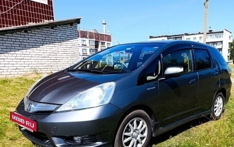 Honda Fit Shuttle I рестайлинг, 2012 год, 980 000 рублей, 2 фотография