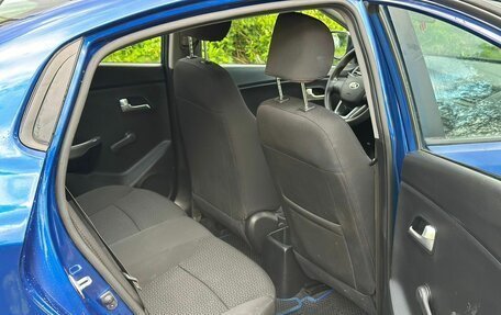 KIA Rio III рестайлинг, 2013 год, 830 000 рублей, 11 фотография