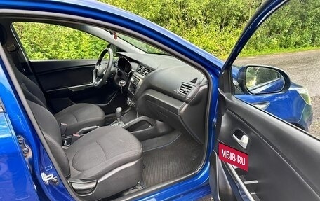 KIA Rio III рестайлинг, 2013 год, 830 000 рублей, 10 фотография