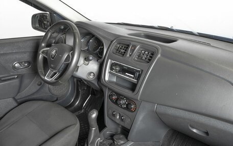 Renault Logan II, 2019 год, 860 000 рублей, 4 фотография