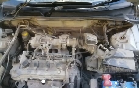 Nissan Sunny B15, 2002 год, 230 000 рублей, 2 фотография