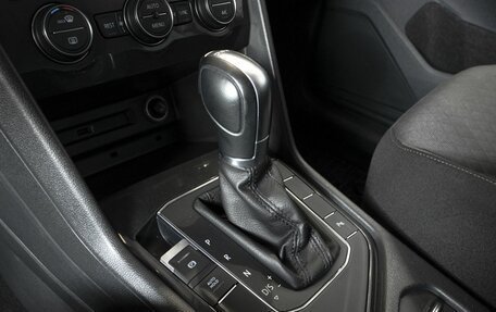 Volkswagen Tiguan II, 2017 год, 2 179 400 рублей, 5 фотография